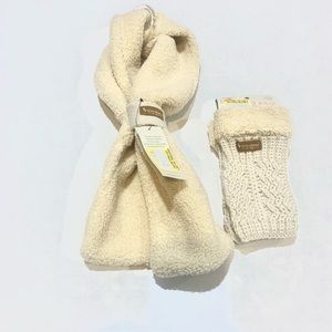 Ugg Scarf & Gloves Set